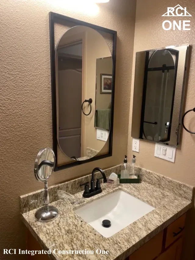 Modern Bathroom Vanity with Granite Countertop