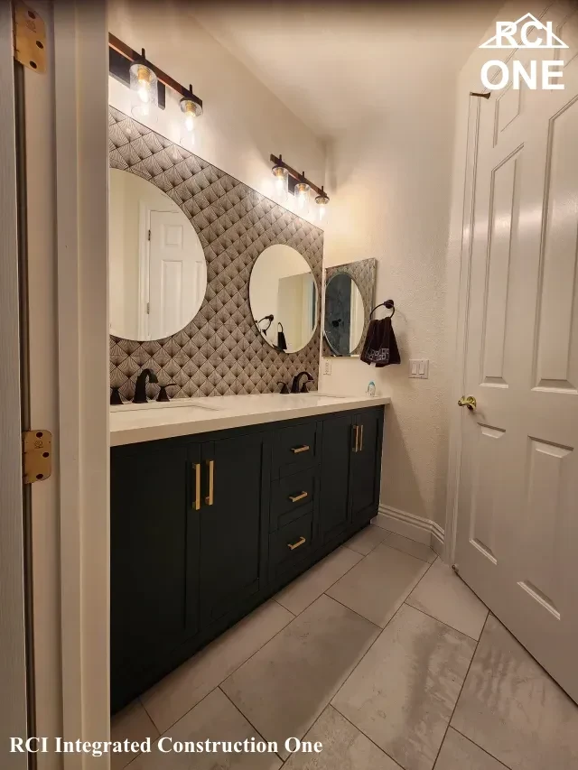 Modern Bathroom Vanity with Lights